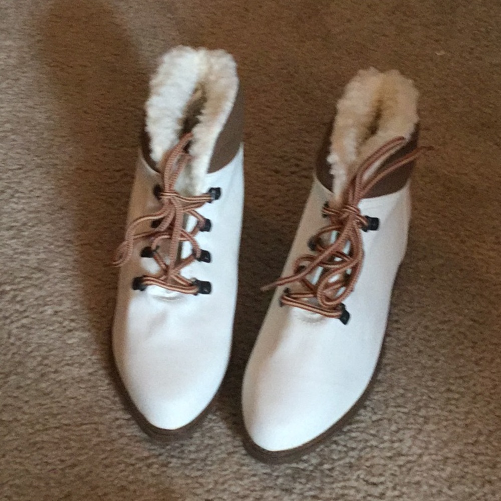 Manelli Shoes NWOT